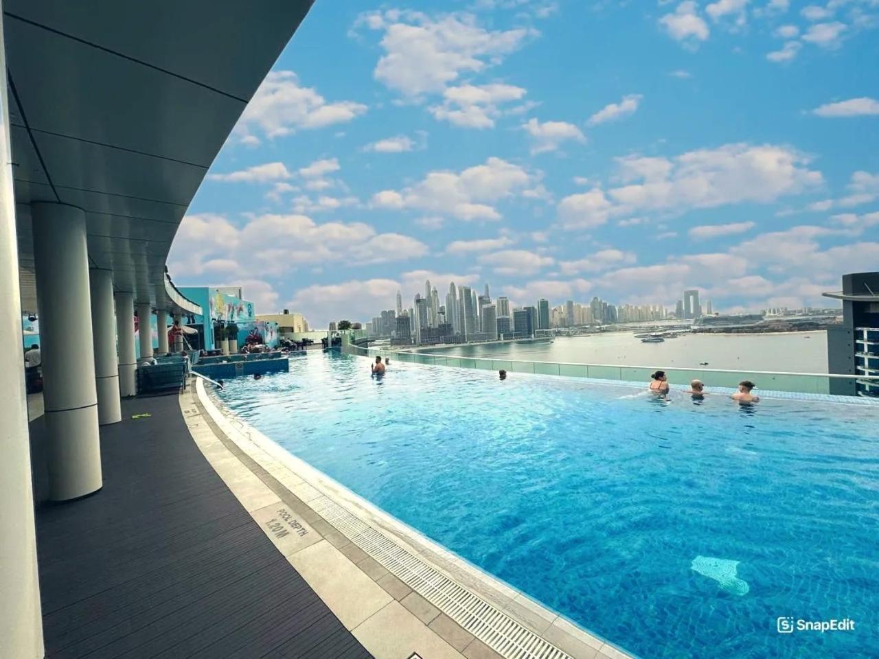Palm Jumeirah - Free Infiniti Pool And Private Apartment